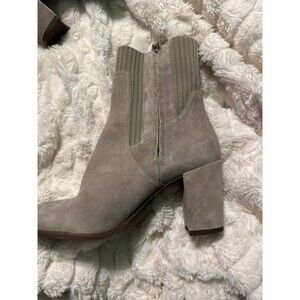 Vionic Womens Perk Kaylee Ankle Boots 10 Suede Knit Heel
